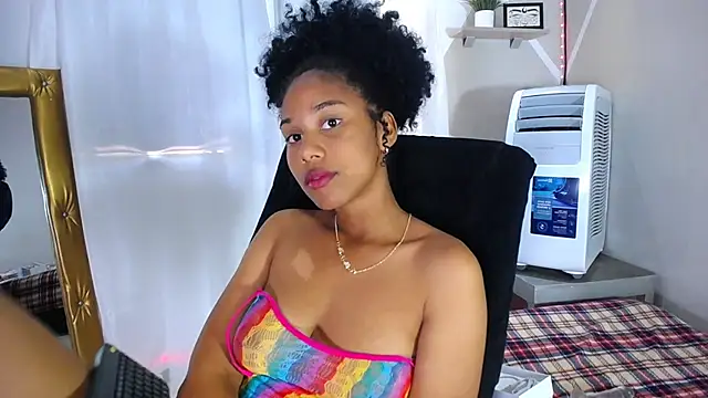 Hillary queen online show from February 6, 3:52 pm