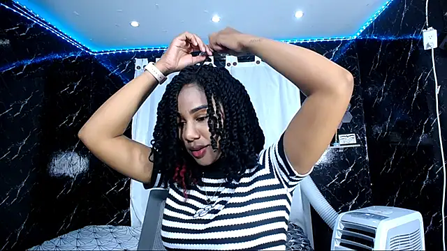 Hillary queen online show from September 26, 1:15 pm