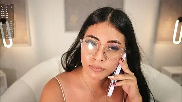 Camilaperson online show from June 11, 1:27 am