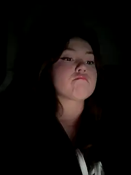 Peachy Dream online show from October 7, 6:05 pm