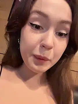 Snapshot of Peachy_Dream chatting on July 13, 3:26 pm Peachy Dream online show from July 13, 3:26 pm