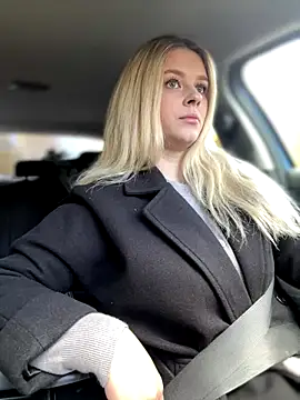 Love Bri online show from October 11, 10:25 am