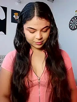 Cleo hills online show from March 19, 1:40 pm