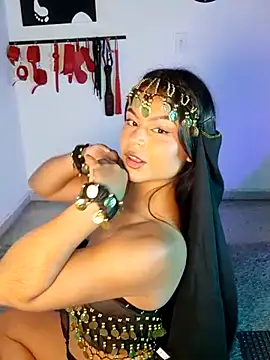 Cleo hills online show from January 13, 12:54 pm