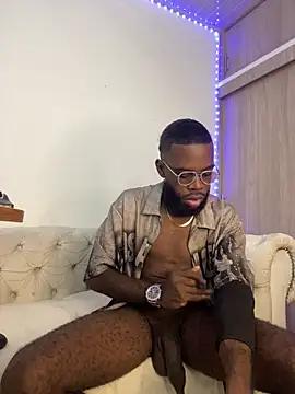 Snapshot of Jacksonking27 chatting on May 21, 10:06 pm Jacksonking27 online show from May 21, 10:06 pm