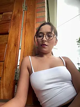 Snapshot of Penelope-Hot chatting on May 26, 9:11 pm Penelope-Hot online show from May 26, 9:11 pm