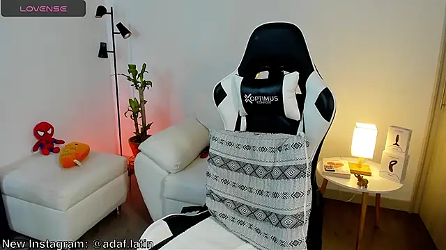 Snapshot of dafboy1 chatting on May 11, 2:45 pm dafboy1 online show from May 11, 2:45 pm