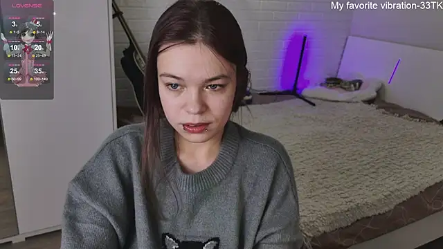 ValBae online show from January 21, 3:32 pm