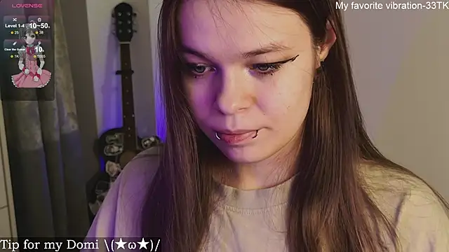 ValBae online show from February 12, 4:33 pm