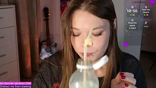 ValBae online show from September 25, 7:28 pm