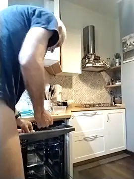 Snapshot of Frabox65 chatting on January 9, 6:05 am Frabox65 online show from January 9, 6:05 am