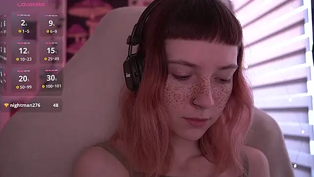 Snapshot of juliapie chatting on January 19, 7:04 am juliapie online show from January 19, 7:04 am