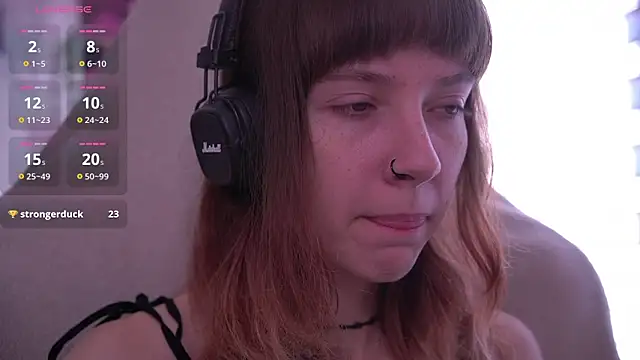 Snapshot of juliapie chatting on November 7, 8:25 am juliapie online show from November 7, 8:25 am