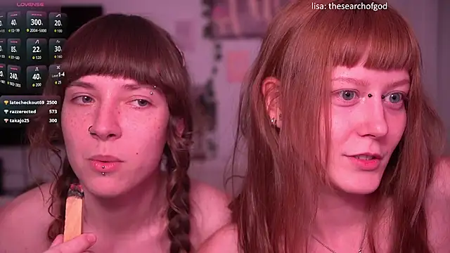 Snapshot of juliapie chatting on July 28, 8:52 pm juliapie online show from July 28, 8:52 pm