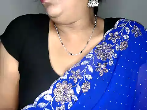 Snapshot of shila20 chatting on November 8, 5:01 pm shila20 online show from November 8, 5:01 pm