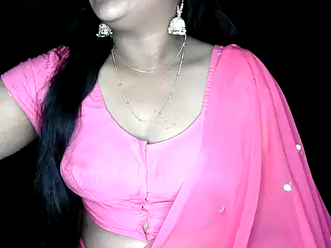 Snapshot of shila20 chatting on November 20, 10:04 am shila20 online show from November 20, 10:04 am