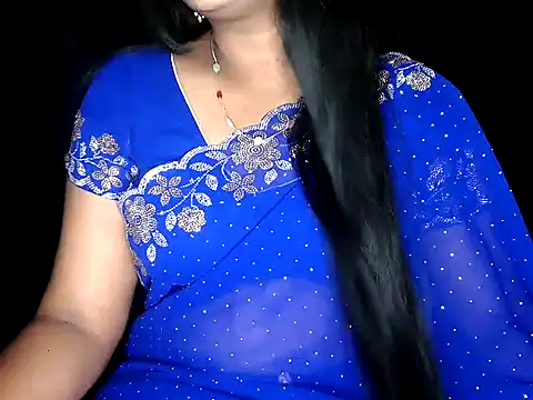 Snapshot of shila20 chatting on December 3, 5:44 pm shila20 online show from December 3, 5:44 pm