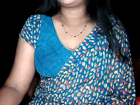 Snapshot of shila20 chatting on January 10, 9:55 am shila20 online show from January 10, 9:55 am