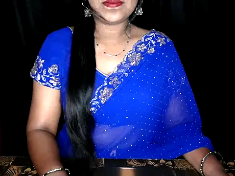 Snapshot of shila20 chatting on April 24, 11:01 am shila20 online show from April 24, 11:01 am