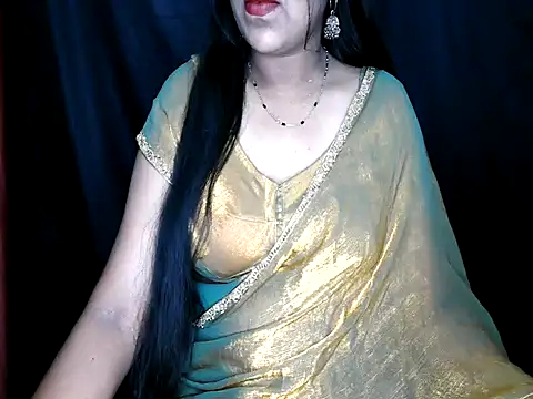Snapshot of shila20 chatting on April 30, 7:31 pm shila20 online show from April 30, 7:31 pm