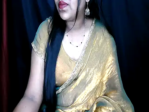 Snapshot of shila20 chatting on May 1, 9:58 am shila20 online show from May 1, 9:58 am
