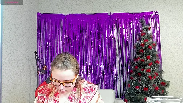 Seductive She Wolf online show from January 20, 5:59 pm