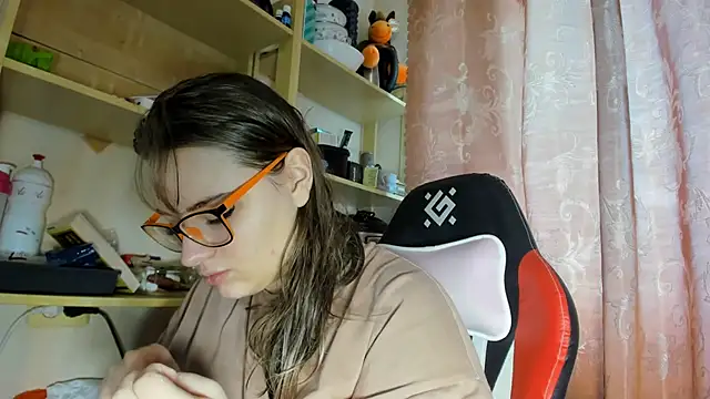 Seductive She Wolf online show from February 26, 10:47 am