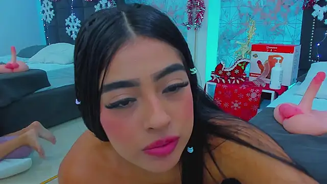 Mia-Monroe online show from December 22, 1:45 am
