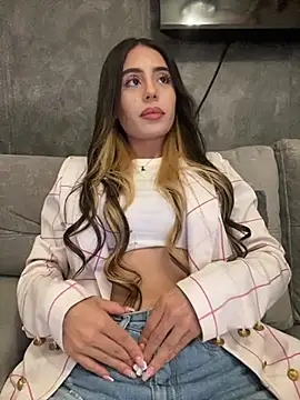 AbyThompson online show from February 15, 3:09 am