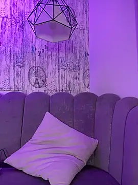 AbyThompson online show from October 25, 1:51 pm