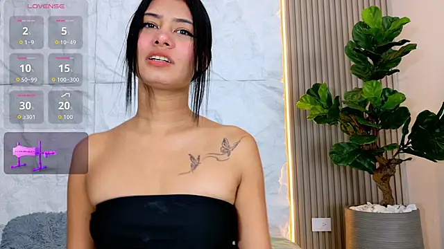 LaurenRodriiguez online show from June 15, 12:51 pm