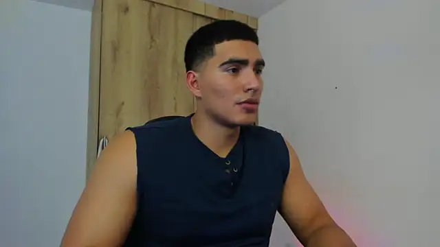 JamesGraay online show from December 19, 10:10 pm