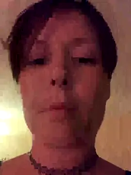 KatieBARBiE98 online show from November 29, 12:13 am