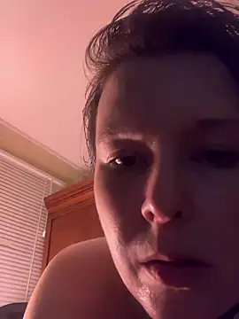 KatieBARBiE98 online show from February 18, 4:41 am