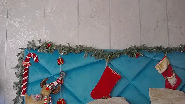 AlyseReuse online show from January 7, 6:03 pm