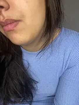 yassminsexy22 online show from February 8, 1:33 pm