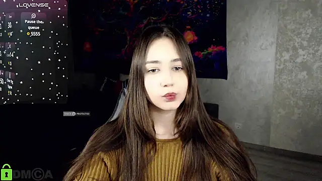 Mary Moonlight online show from February 14, 5:25 pm