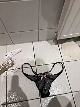 Michaela1222 online show from February 8, 7:06 pm