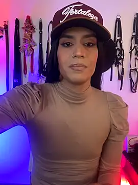 akinoro  online show from November 15, 8:27 pm