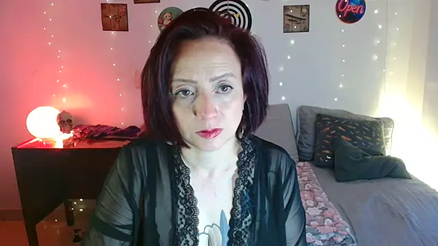 catalinamommyx online show from July 29, 1:37 am