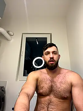 Snapshot of LoveIsBlind_ chatting on December 1, 6:41 pm LoveIsBlind online show from December 1, 6:41 pm