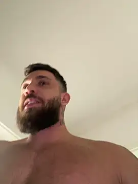 Snapshot of LoveIsBlind_ chatting on September 16, 5:41 am LoveIsBlind online show from September 16, 5:41 am