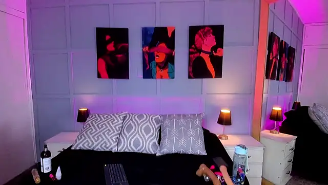 Snapshot of Elizabeth_Santos chatting on October 27, 10:14 pm Elizabeth Santos online show from October 27, 10:14 pm