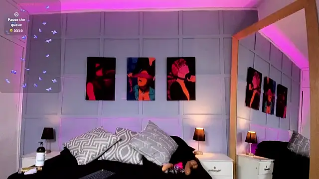 Snapshot of Elizabeth_Santos chatting on November 28, 7:22 am Elizabeth Santos online show from November 28, 7:22 am