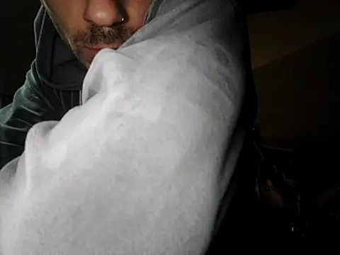 Snapshot of dangerman94 chatting on December 17, 6:41 am dangerman94 online show from December 17, 6:41 am