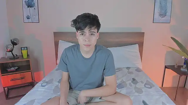 justinbiler online show from September 12, 12:38 pm