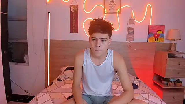 justinbiler online show from November 5, 12:49 pm