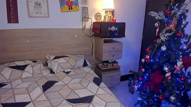 justinbiler online show from December 17, 12:22 pm