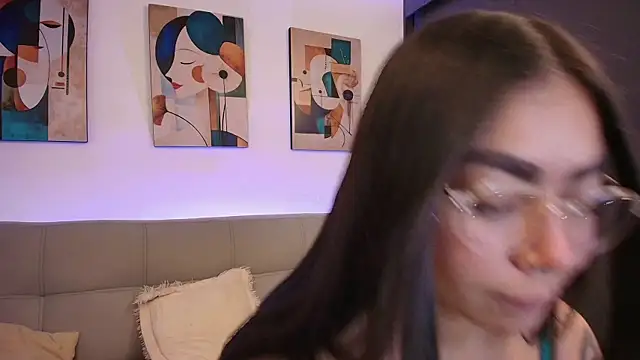 miaa saenz1 online show from May 1, 4:28 am