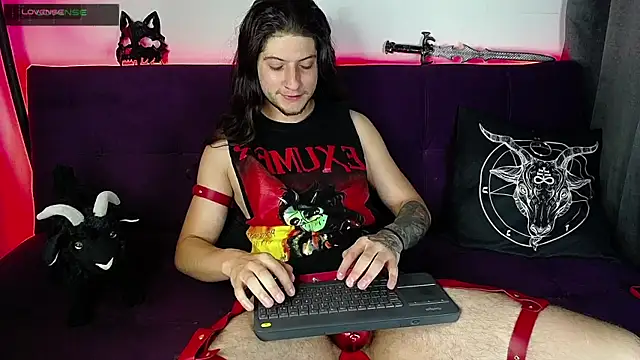 blckwolf 6 online show from February 23, 9:05 pm